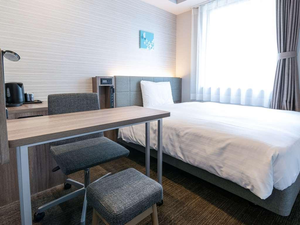 Comfort Hotel Nagoya Shinkansenguchi Habitación foto